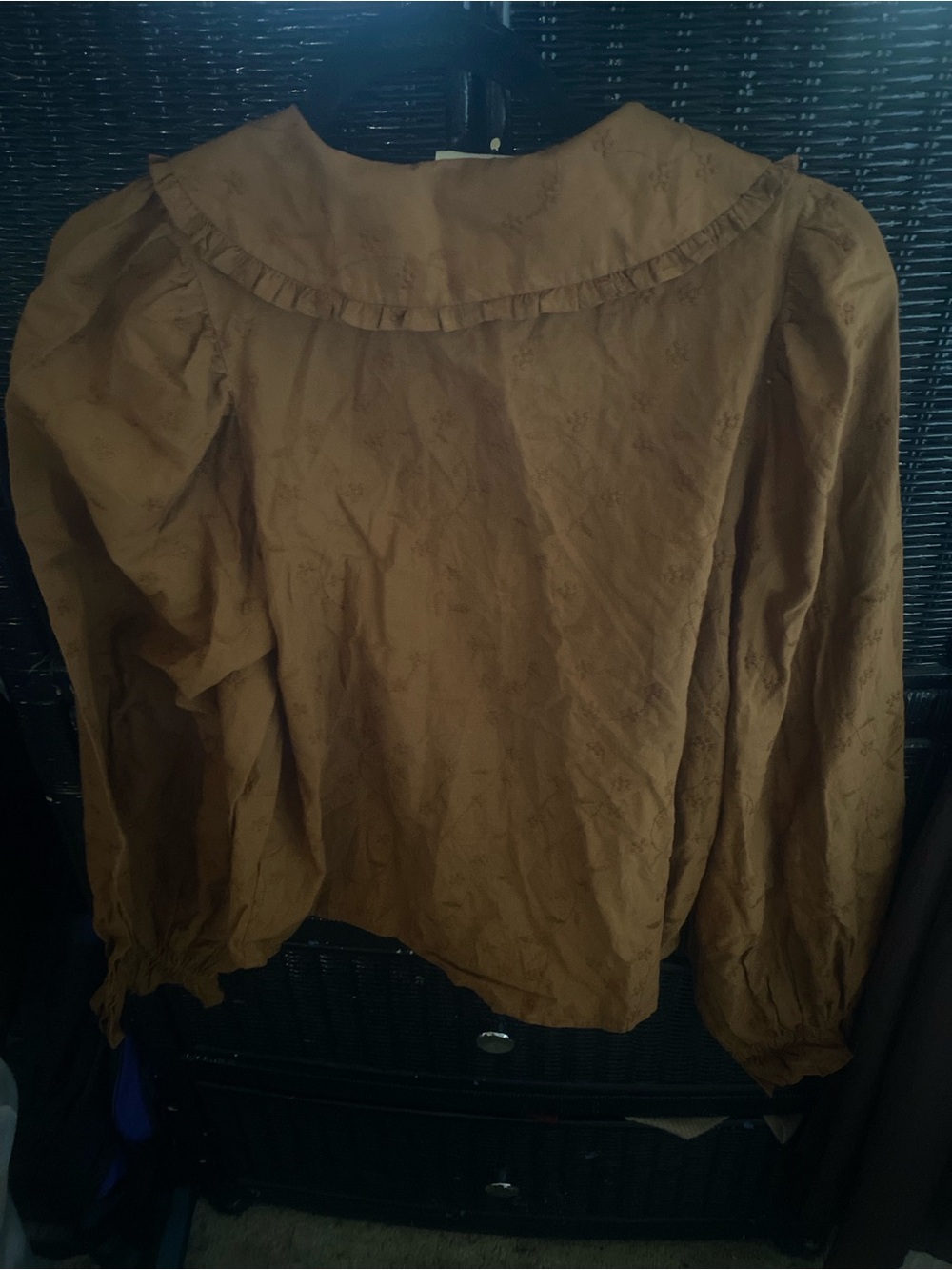 Brown copper tone -Embroidered Floral pattern -Puff Sleeve -100% cotton blouse - Picture 9 of 11